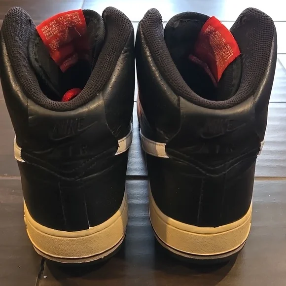 Nike Air Force 1 Red White Black Size US 10.5 - Picture 4 of 9